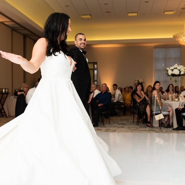 Wedding dance lesson Mundelein